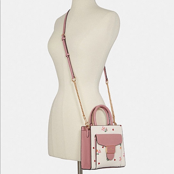 Coach Mini Pepper Crossbody With Heart Petal Print NEW ARRIVAL BESTSELLER - Picture 7 of 13